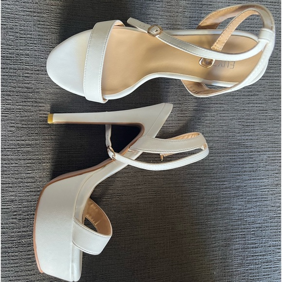 Euyzou platforms - Picture 1 of 3